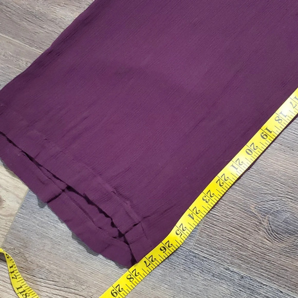 Torrid crepe wide leg burgandy comfort pants with pockets - Picture 2 of 9